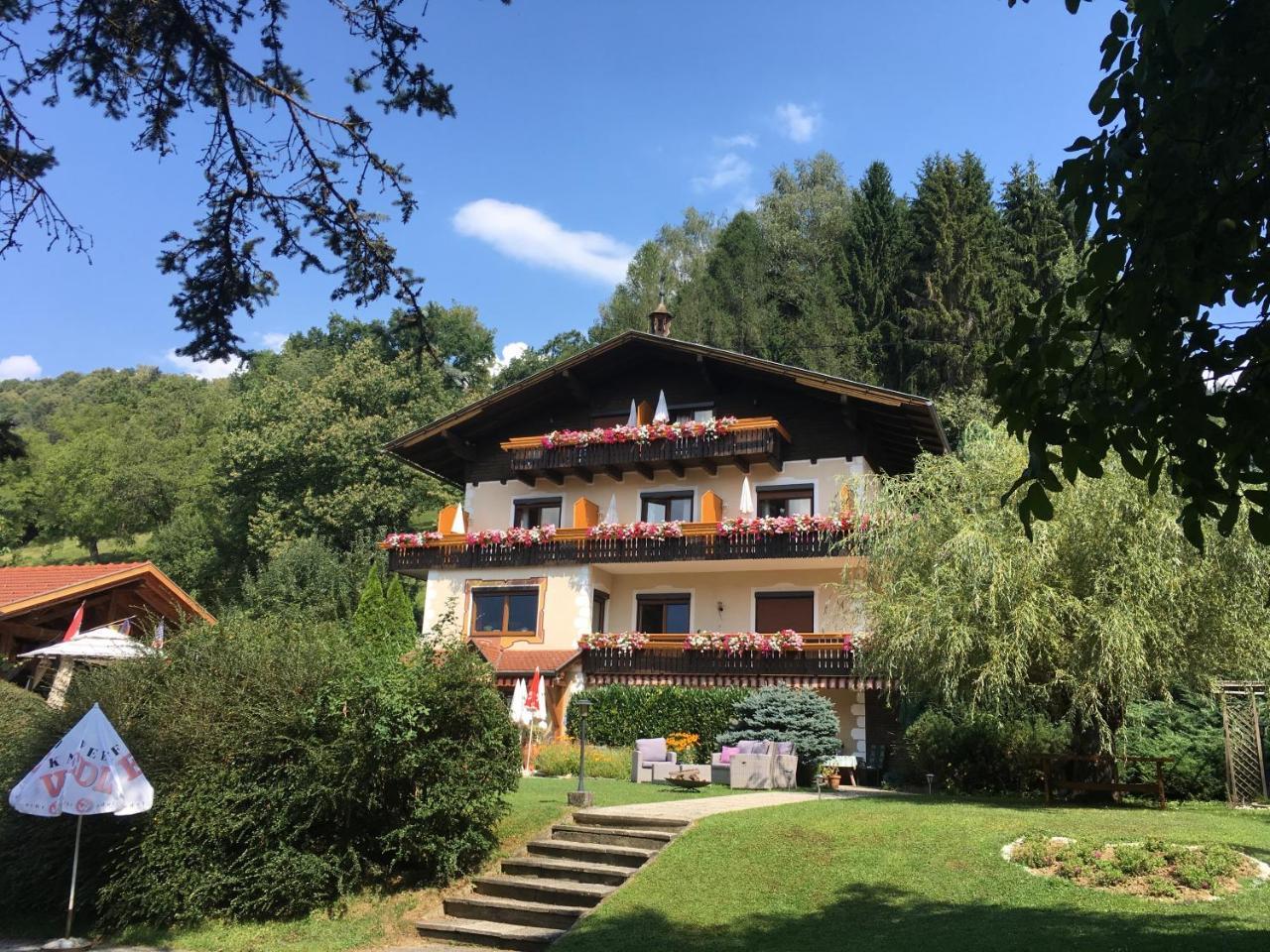 Pension Karlsdorfer Hof Seeboden am Millstätter See Exterior foto